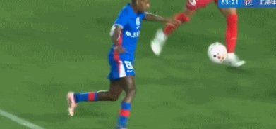 朱辰杰扫射击中横梁盖伊补射破门，申花3-0河南