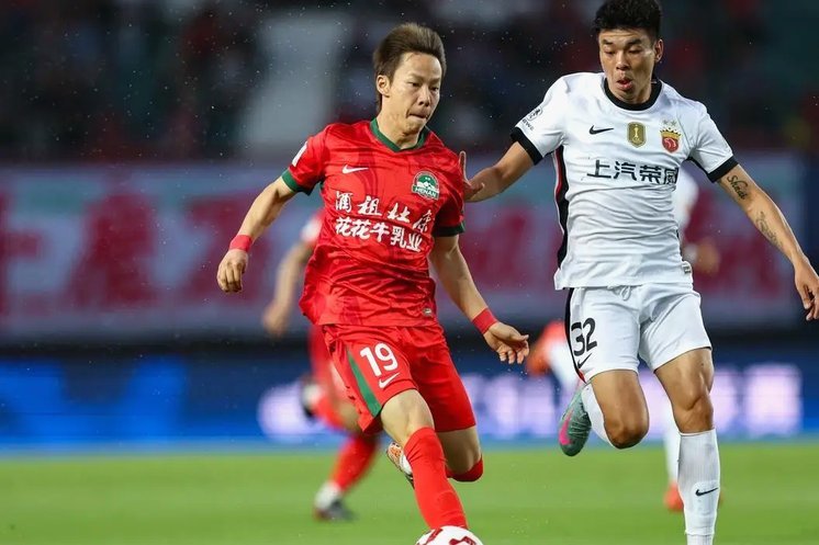 海港深圳0-0平：伤退连连，错失良机