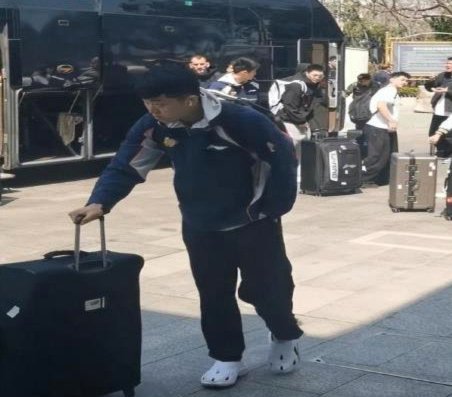 水平怎么会下降的这么快？这些水货外援和水货内援是谁找的