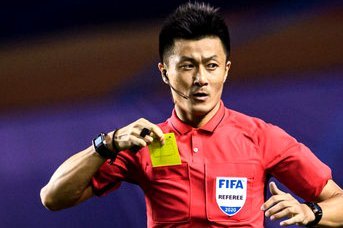 马宁：再次入选世界杯，说明我近3年保持了较高的执法水准187