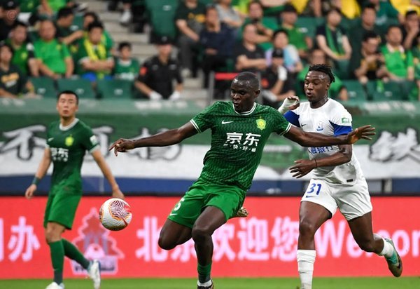 国安1-0胜三镇，拉莫斯破阵！