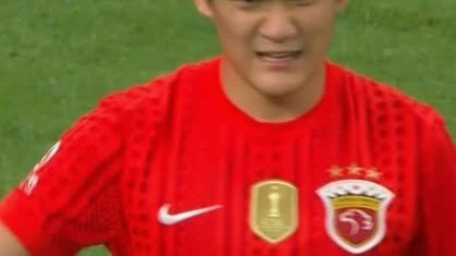 中超-斯坦丘破门李新翔救主 魏震失点海港1-1十人英博
